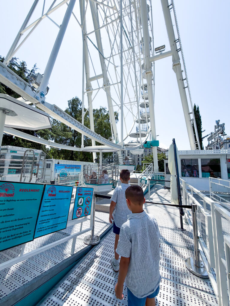Ferris wheel in Geneva