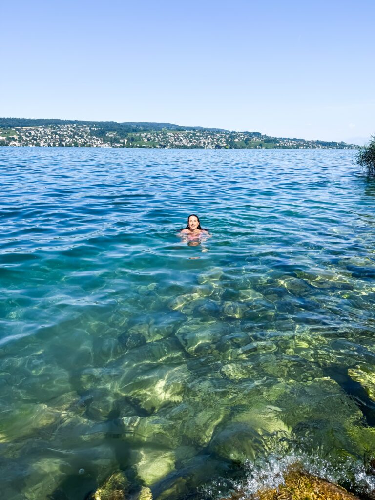 Woman swimming in Lake Zurich